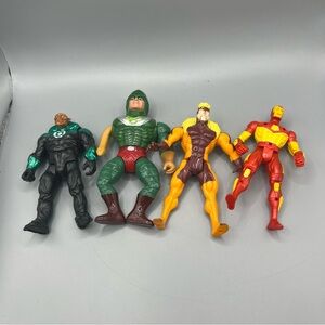 Toy Biz X-Men Marvel Action Figure Lot Of 4 Ironman Sabretooth Green Lantern